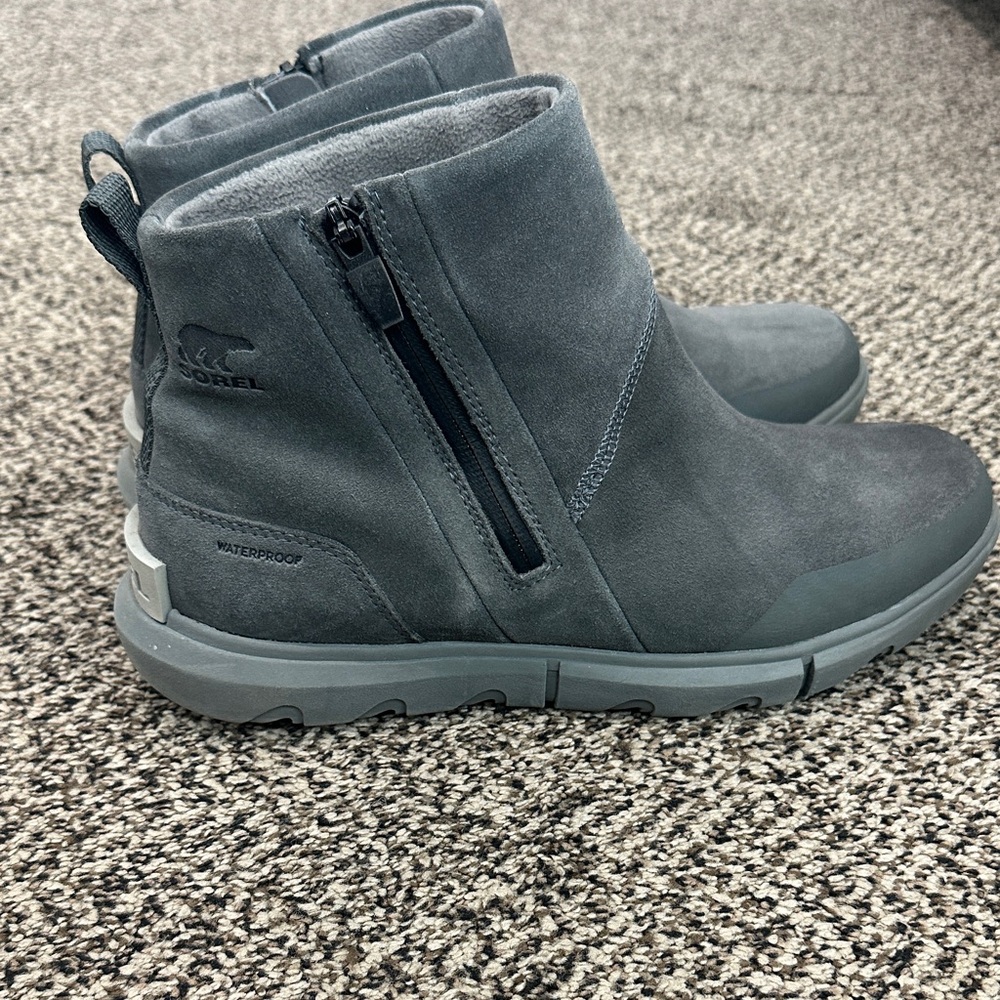 Sorel Women's Gray Waterproof Suede Ankle Boots
